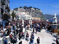 Piazza Marina Corta nel giorno della processione di pasqua